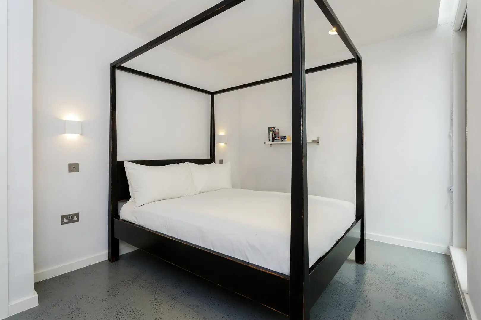 Sidworth Street, holiday home in London