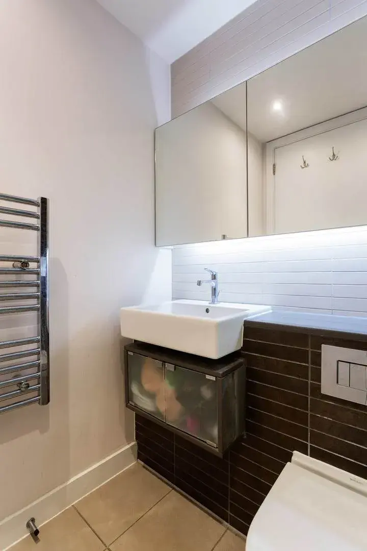 Richmond Road, holiday home in London