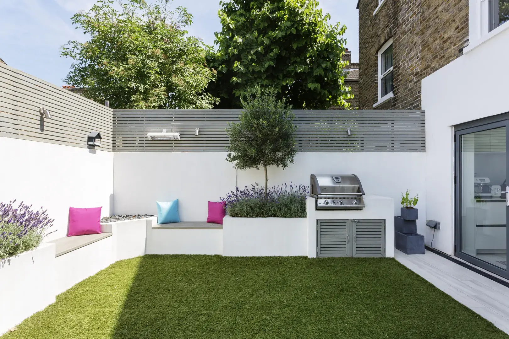 Sistova Road, holiday home in London