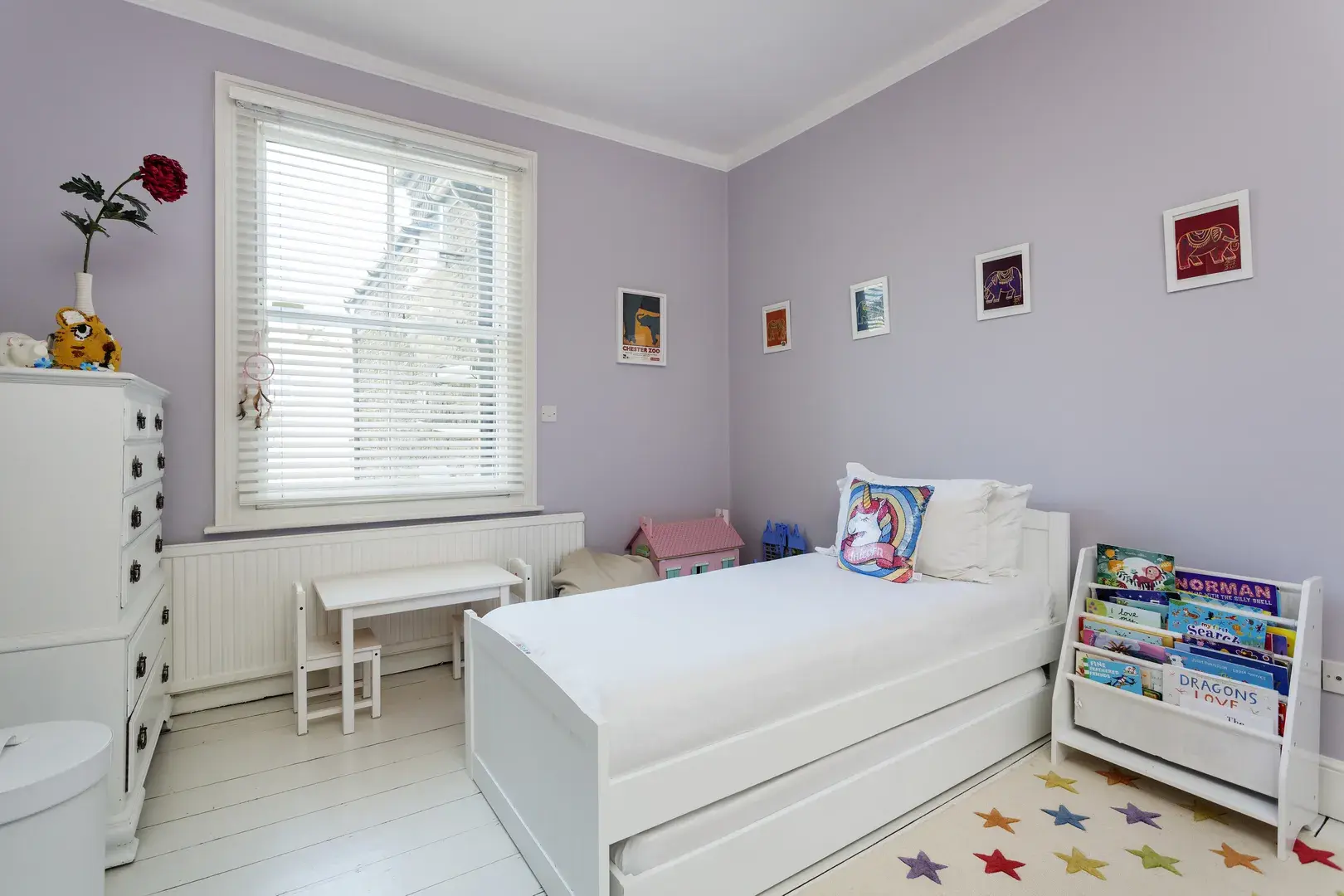 Sistova Road, holiday home in London