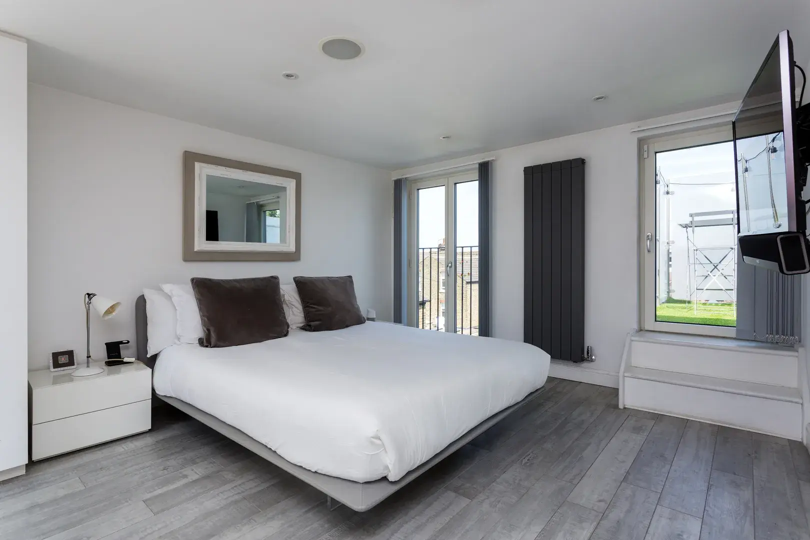 Sistova Road, holiday home in London