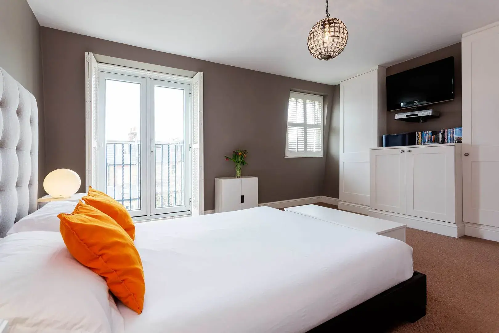 Wolseley Avenue, holiday home in Wimbledon – South London, London