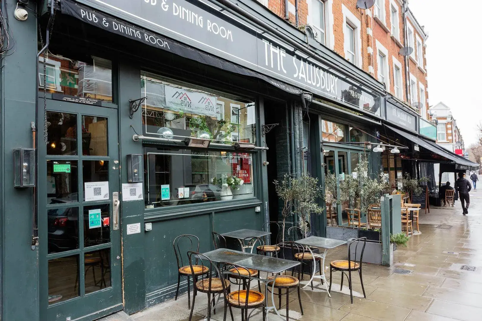 Brondesury Road, holiday home in London