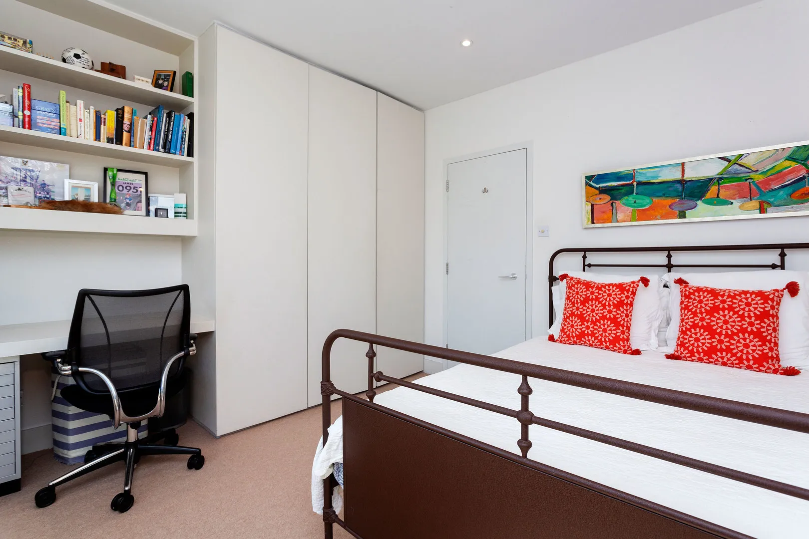 Dover Park Drive, holiday home in Putney, London