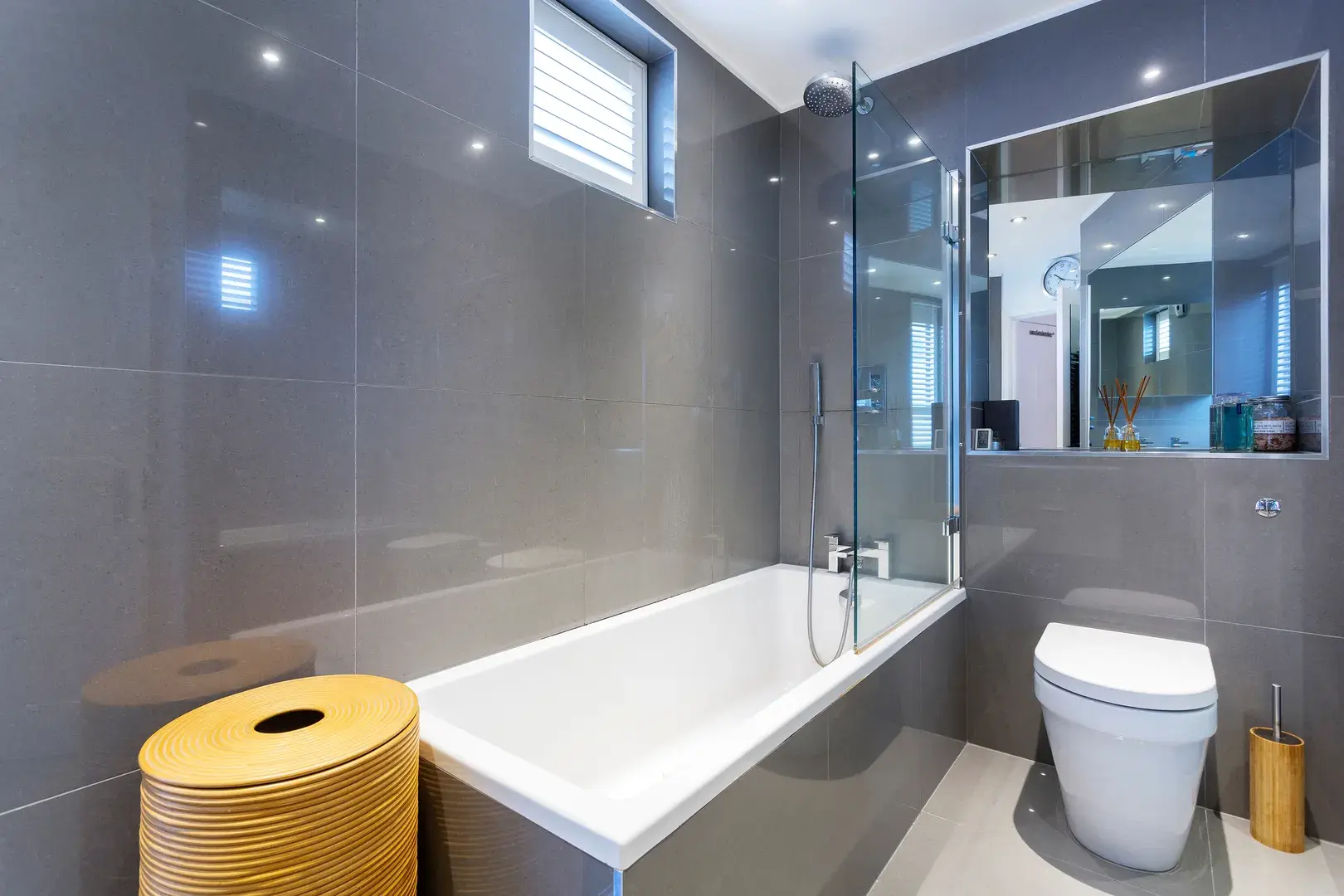 Bromells Road, holiday home in Clapham, London