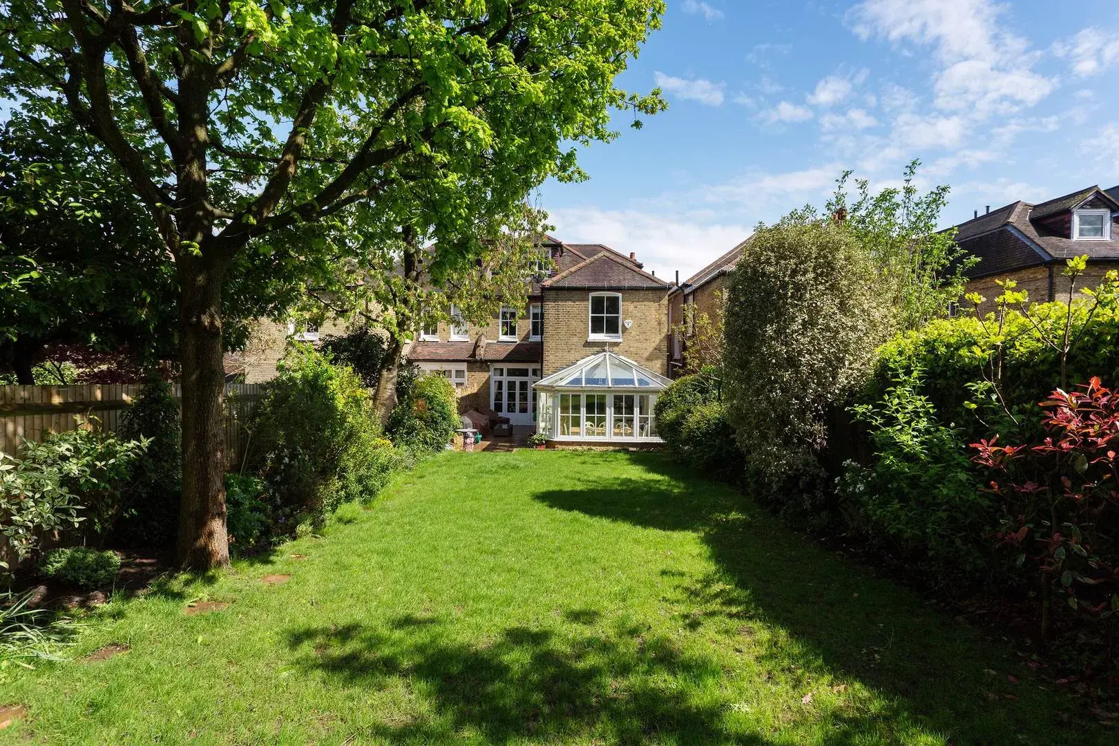 Vineyard Hill Road, holiday home in Wimbledon – South London, London