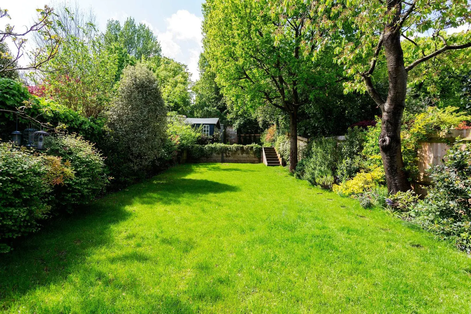 Vineyard Hill Road, holiday home in Wimbledon – South London, London