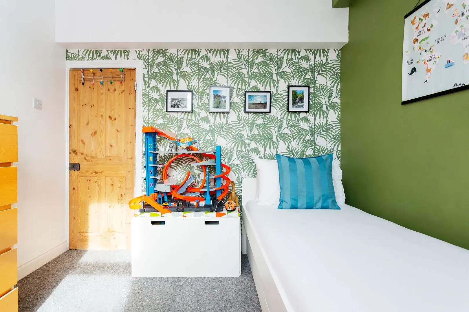 Strathville Road, holiday home in Wimbledon – South London, London