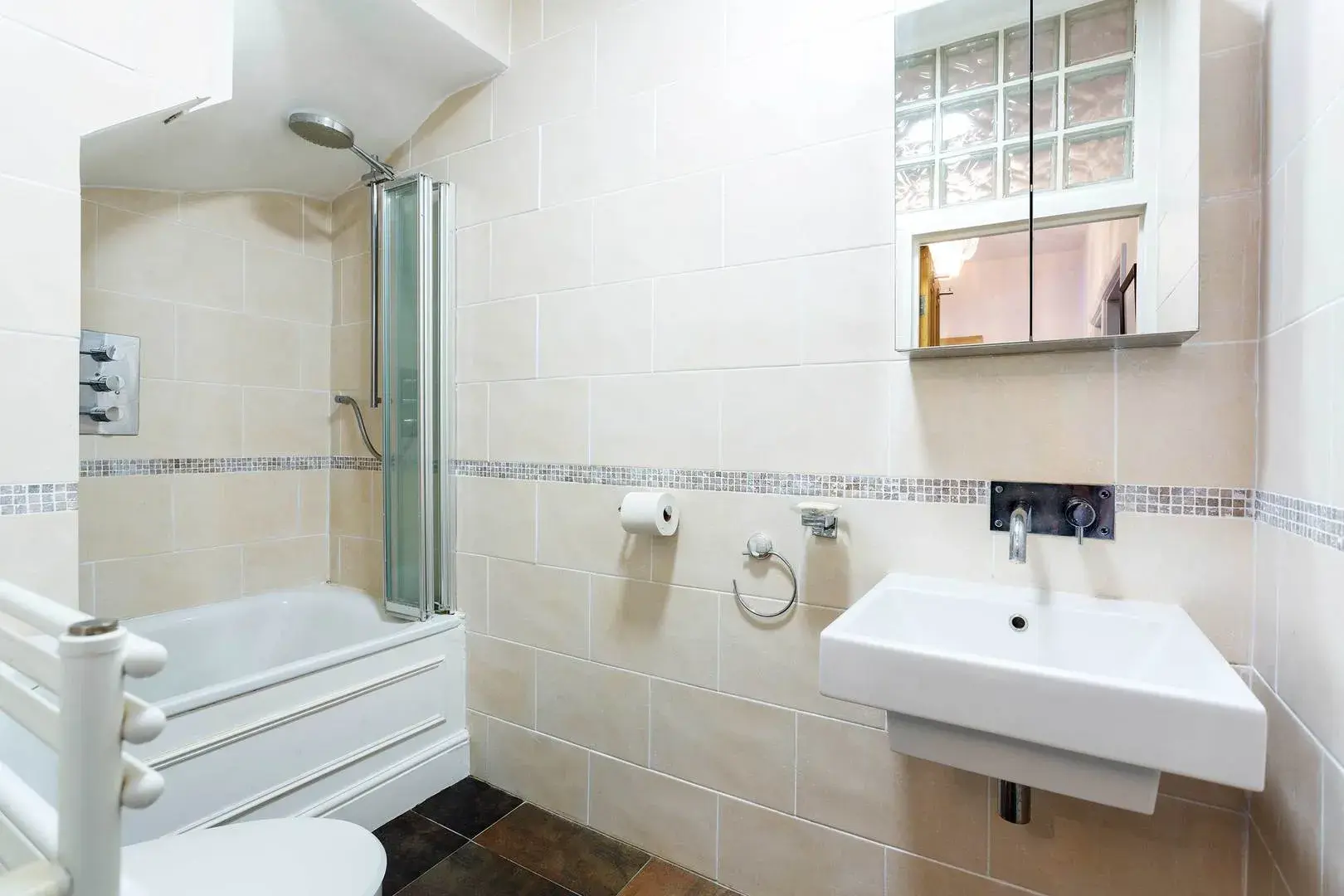 Strathville Road, holiday home in Wimbledon – South London, London