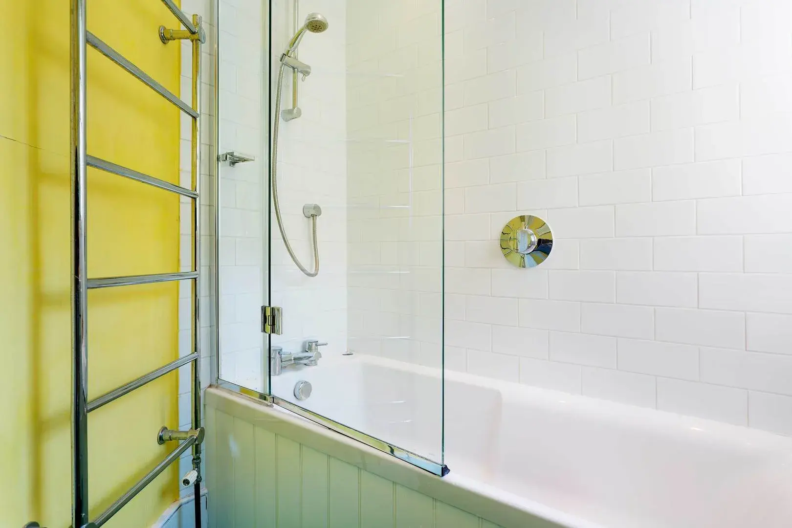 Thornton Avenue, holiday home in Chiswick, London