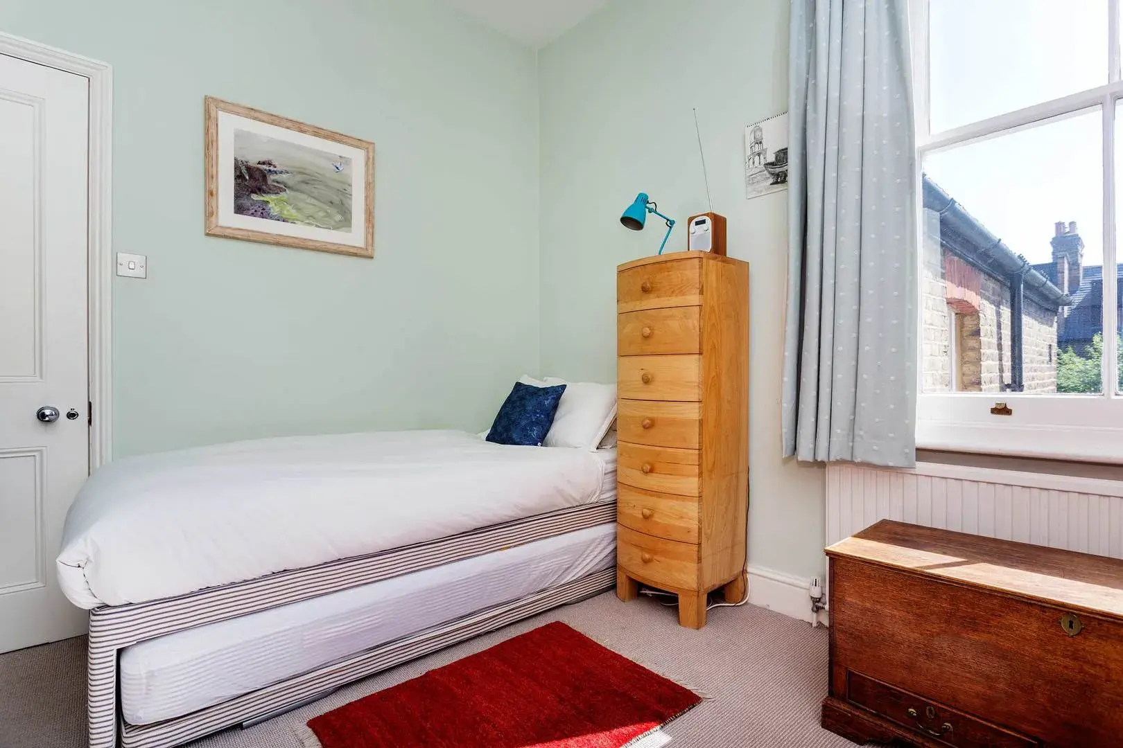 Thornton Avenue, holiday home in Chiswick, London