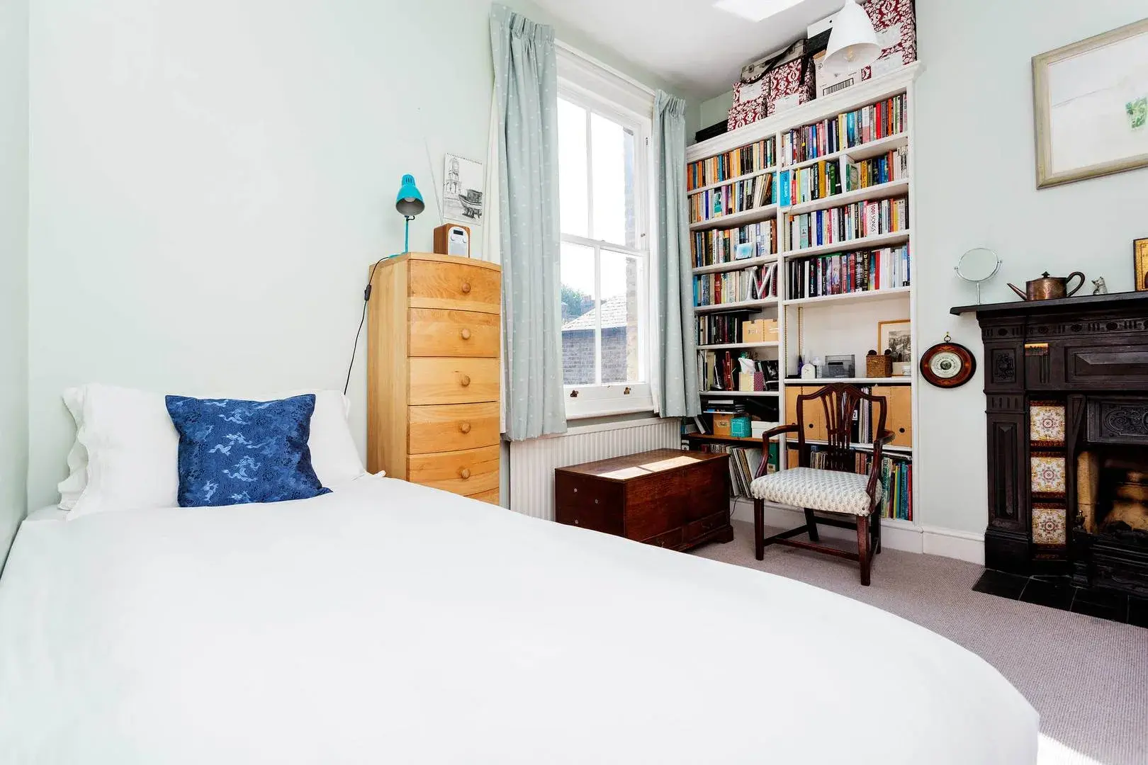 Thornton Avenue, holiday home in Chiswick, London