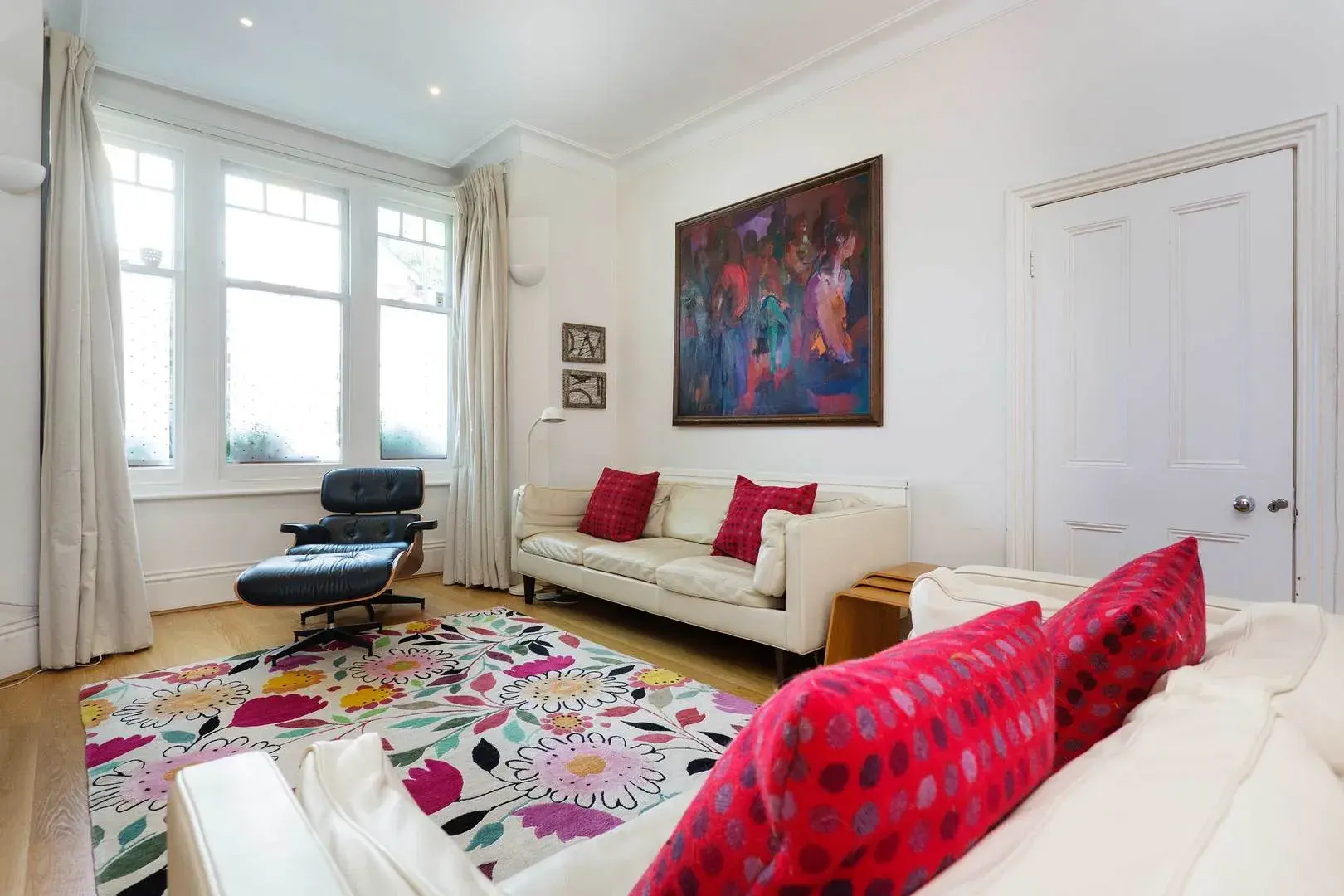 Thornton Avenue, holiday home in Chiswick, London