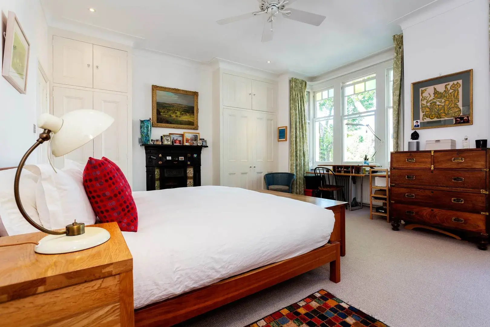 Thornton Avenue, holiday home in Chiswick, London