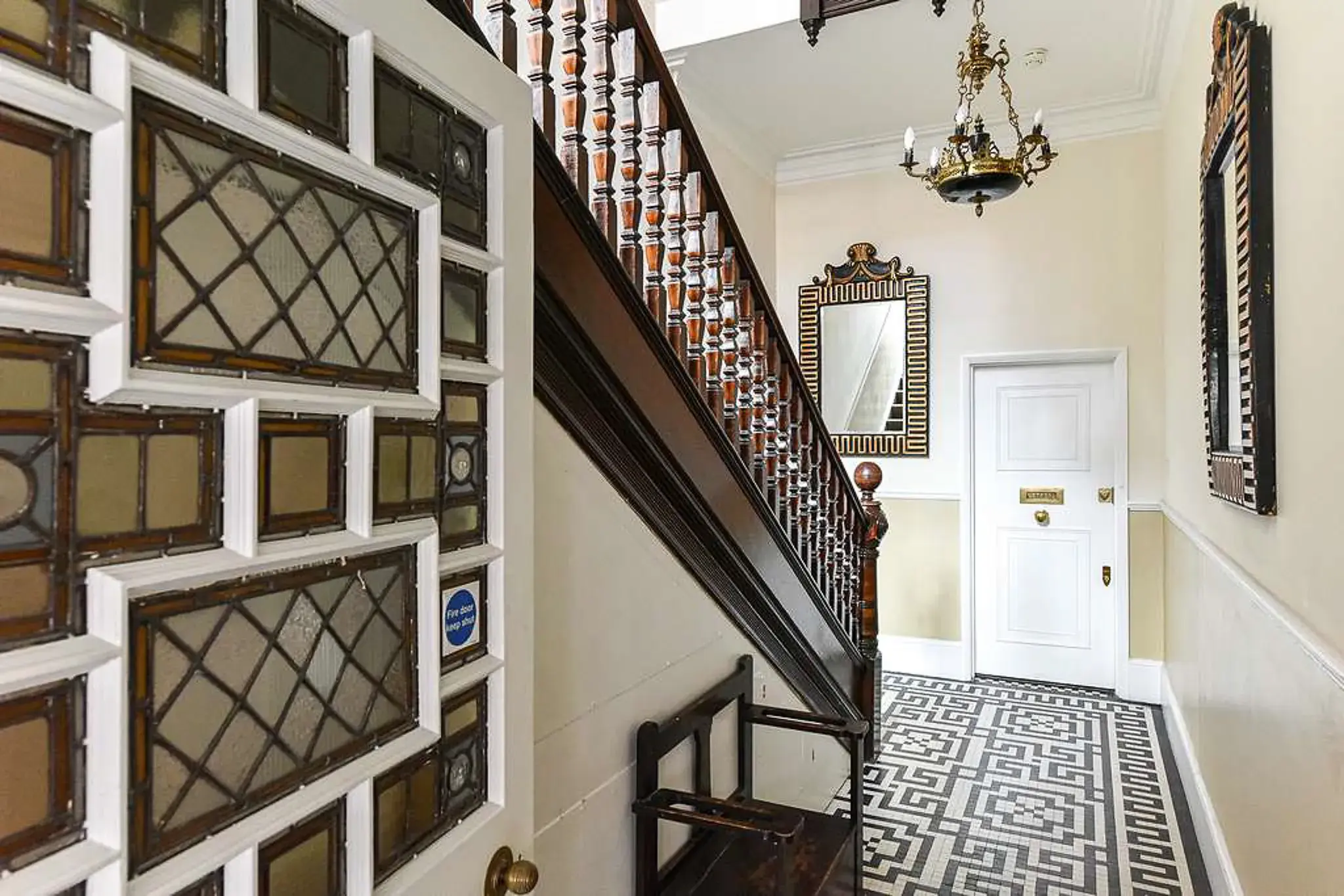 Evelyn Gardens, holiday home in Kensington, London