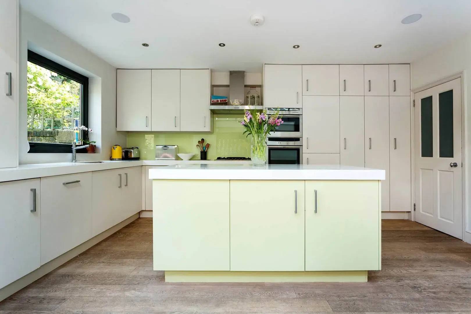 Elfort Road, holiday home in Highbury, London