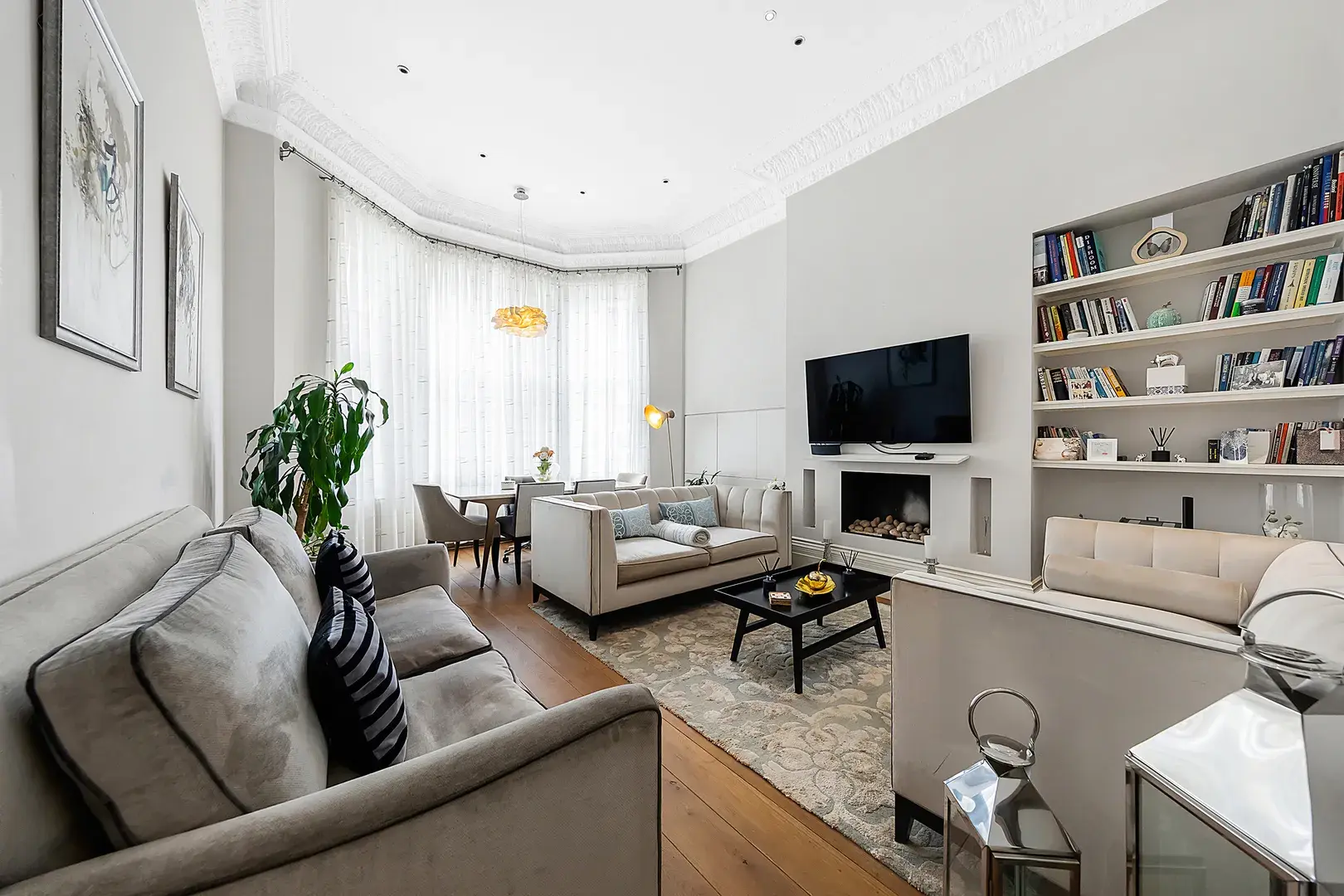 Holland Park Gardens, holiday home in Kensington, London