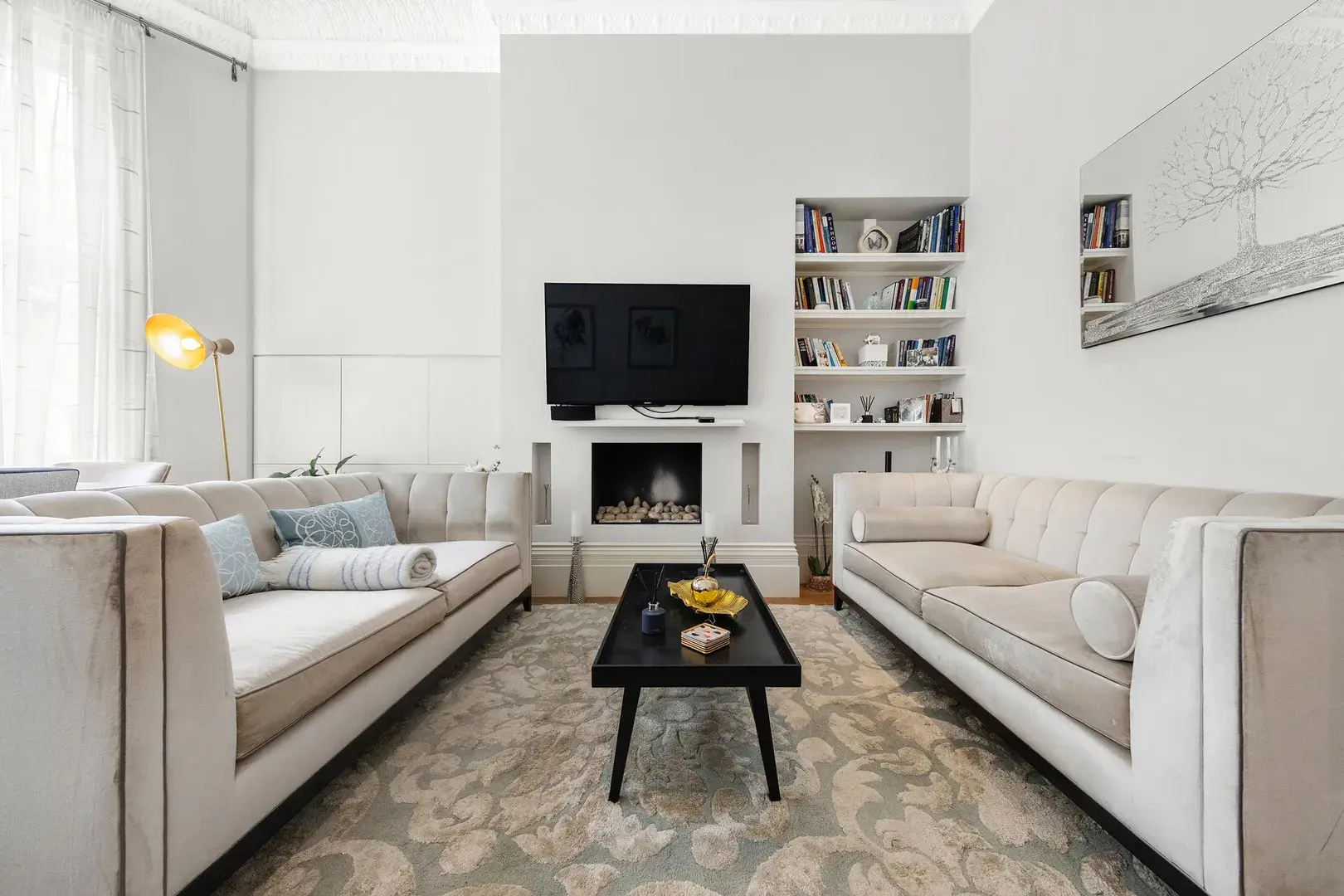 Holland Park Gardens, holiday home in Kensington, London