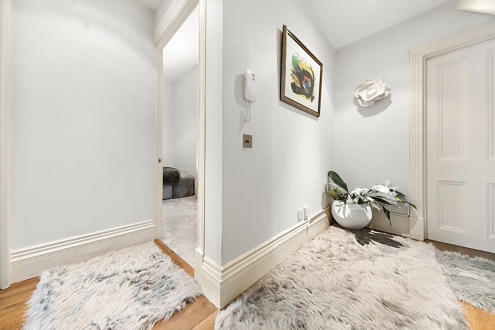 Holland Park Gardens, holiday home in Kensington, London