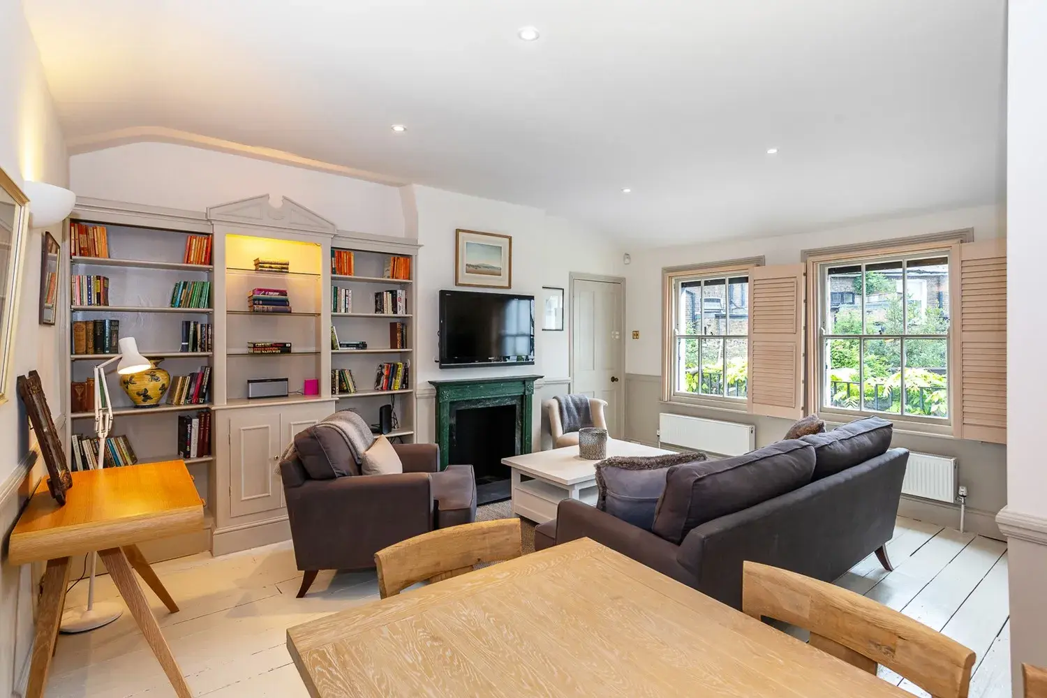 Albert Mews, holiday home in Kensington, London