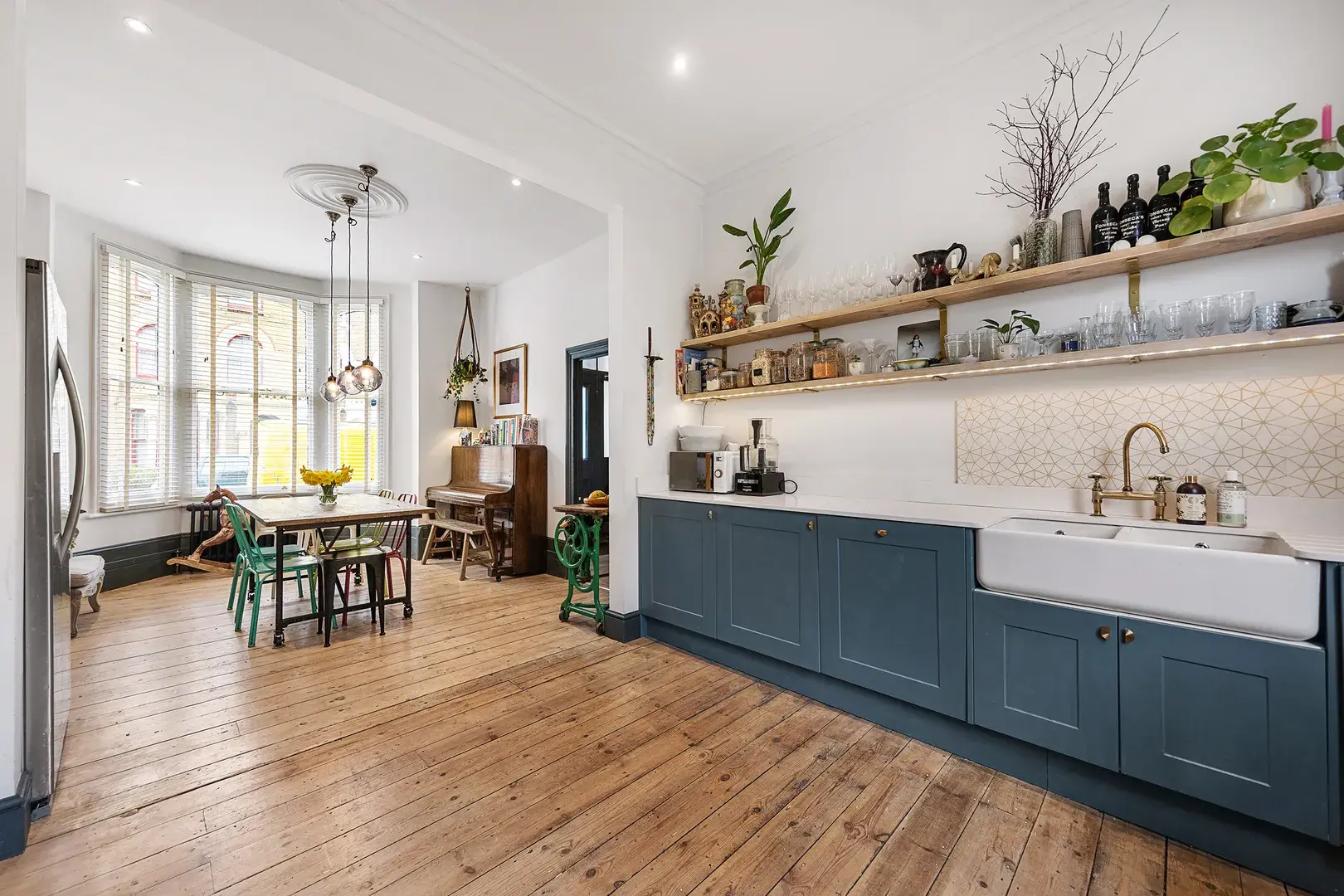 Digby Crescent, holiday home in London