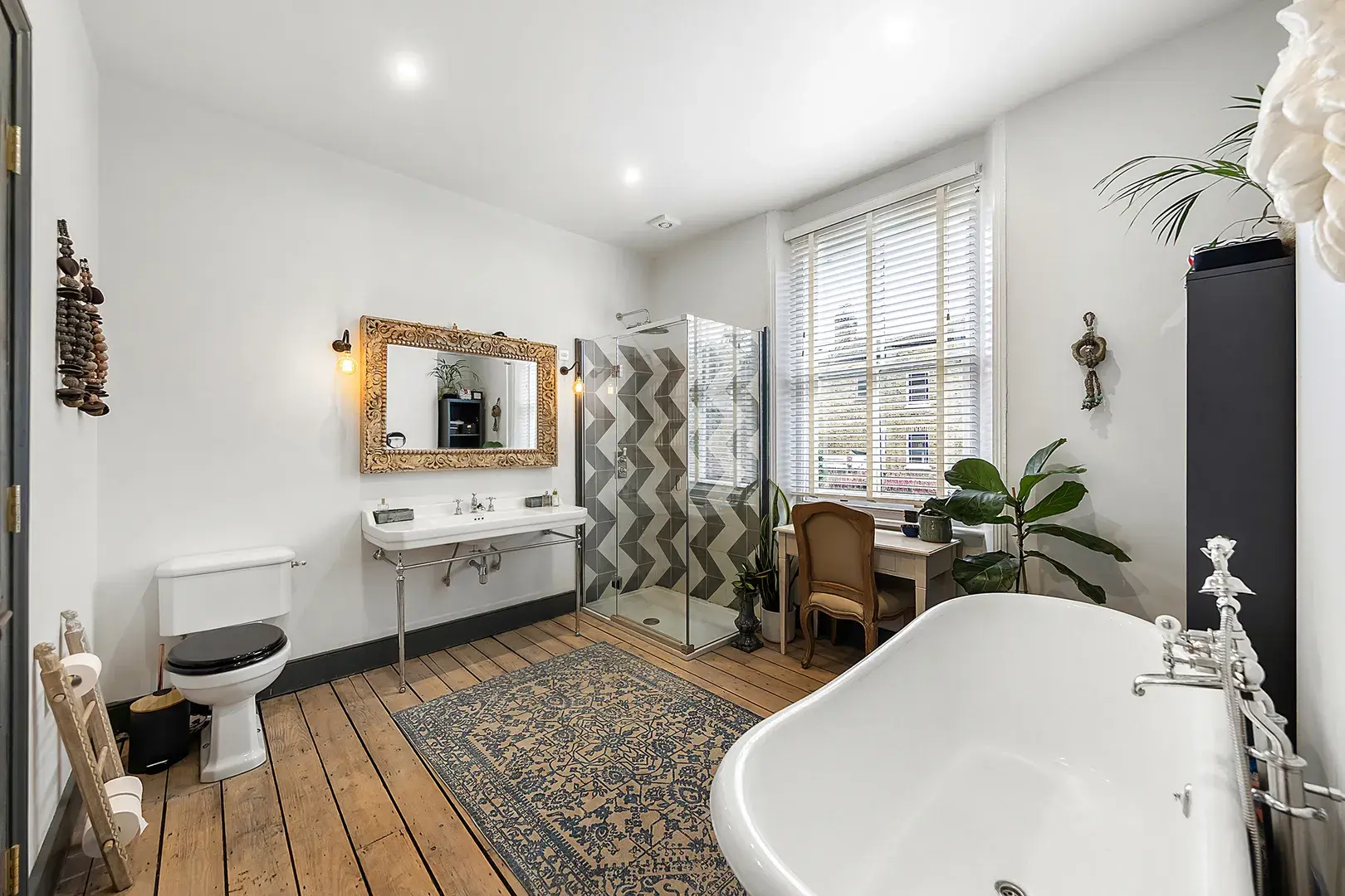 Digby Crescent, holiday home in London