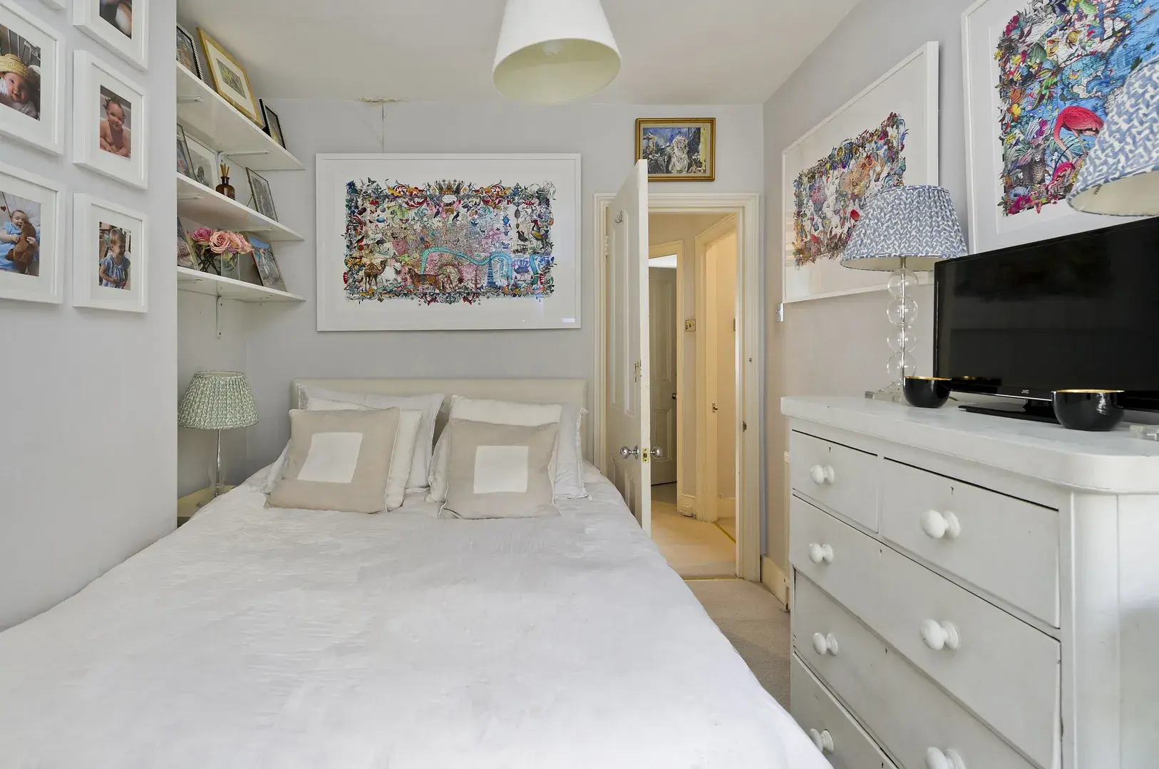 Tunis Road, holiday home in Hampstead, London