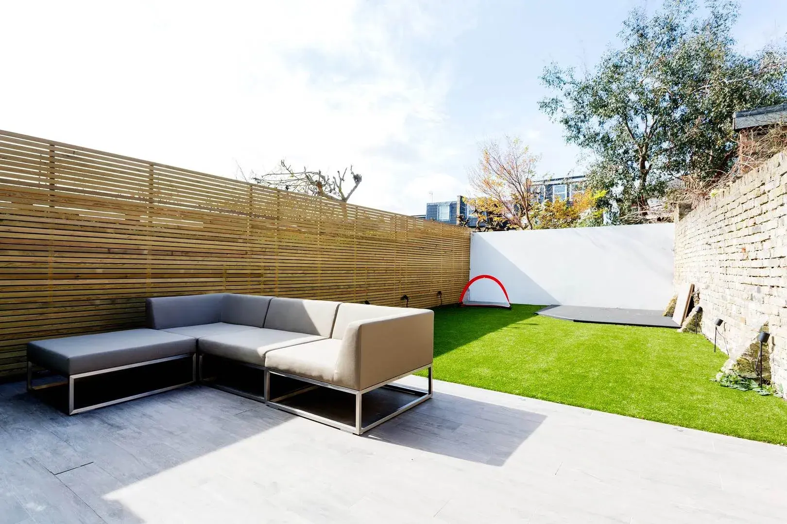 Alderbrook Road, holiday home in Clapham, London