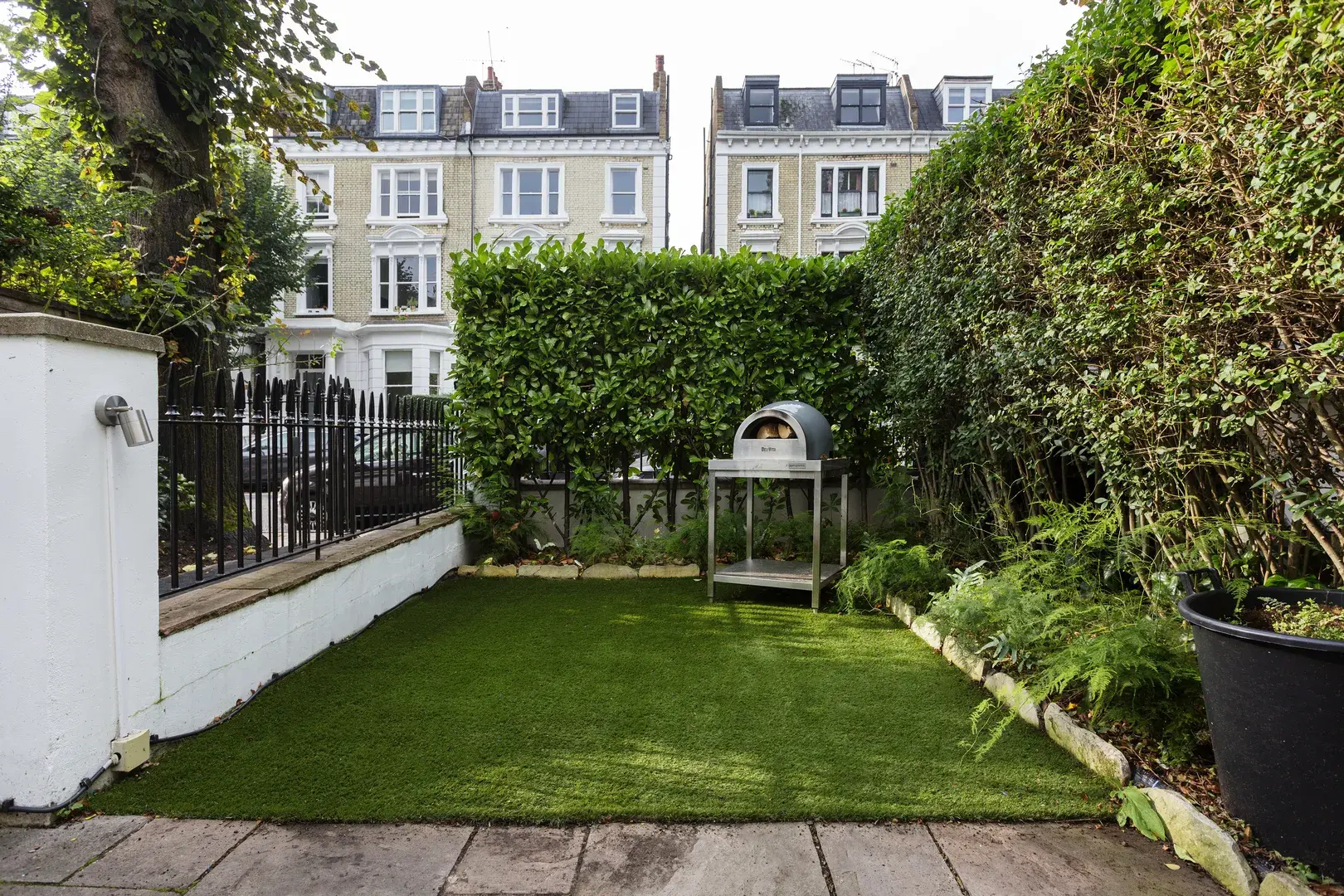 Elsham Road, holiday home in Kensington, London