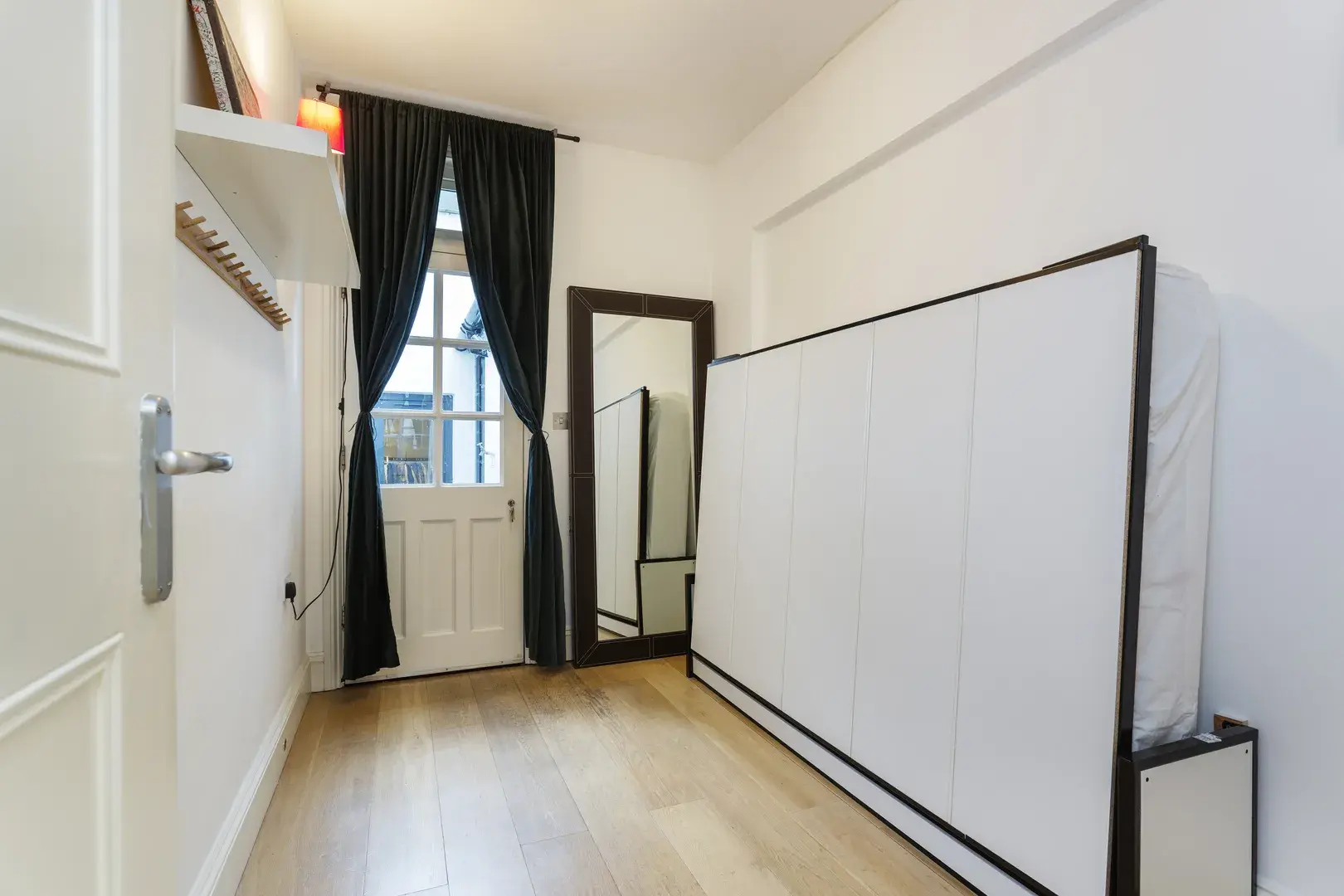 Elsham Road, holiday home in Kensington, London
