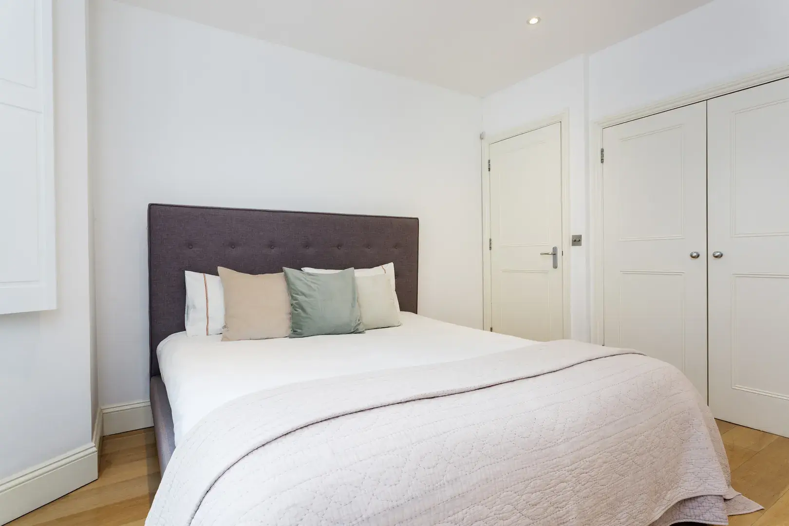 Elsham Road, holiday home in Kensington, London