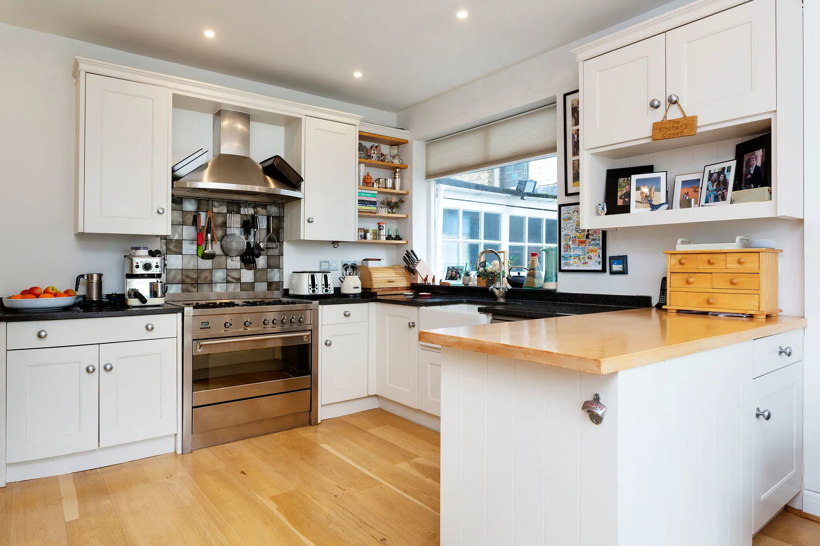 Pensford Avenue II, holiday home in Richmond, London