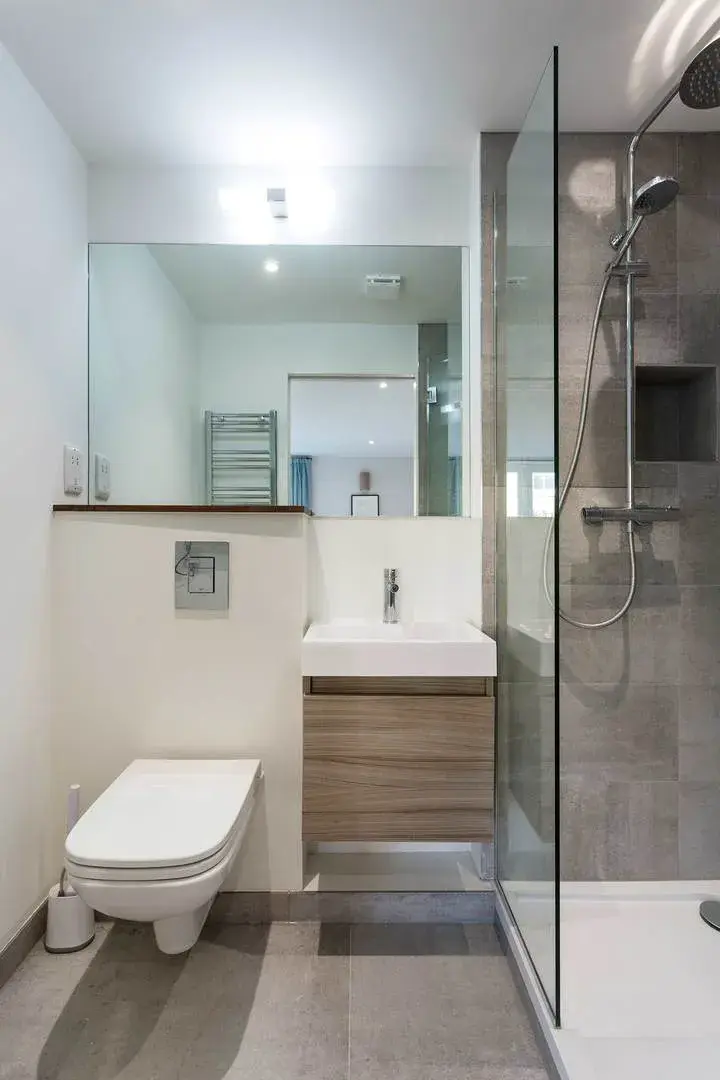 Sisters Avenue, holiday home in Clapham, London