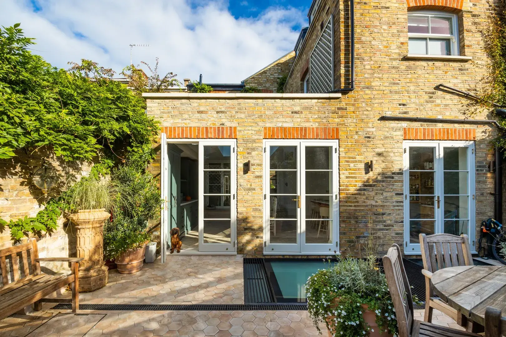 Henning Street, holiday home in Battersea, London