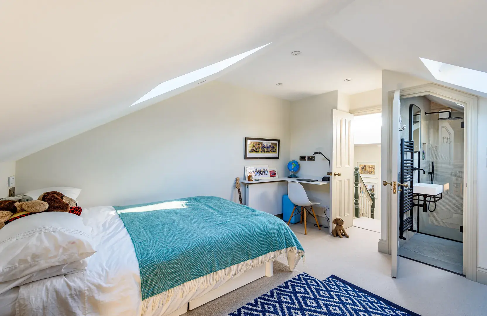 Henning Street, holiday home in Battersea, London