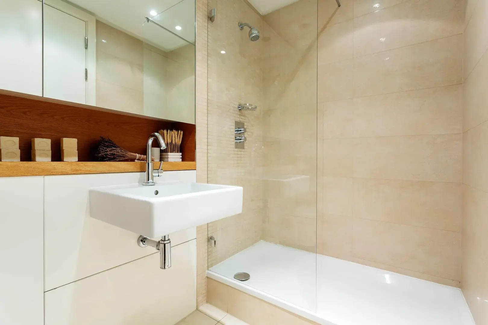 Grosvenor Waterside, holiday home in Belgravia, London