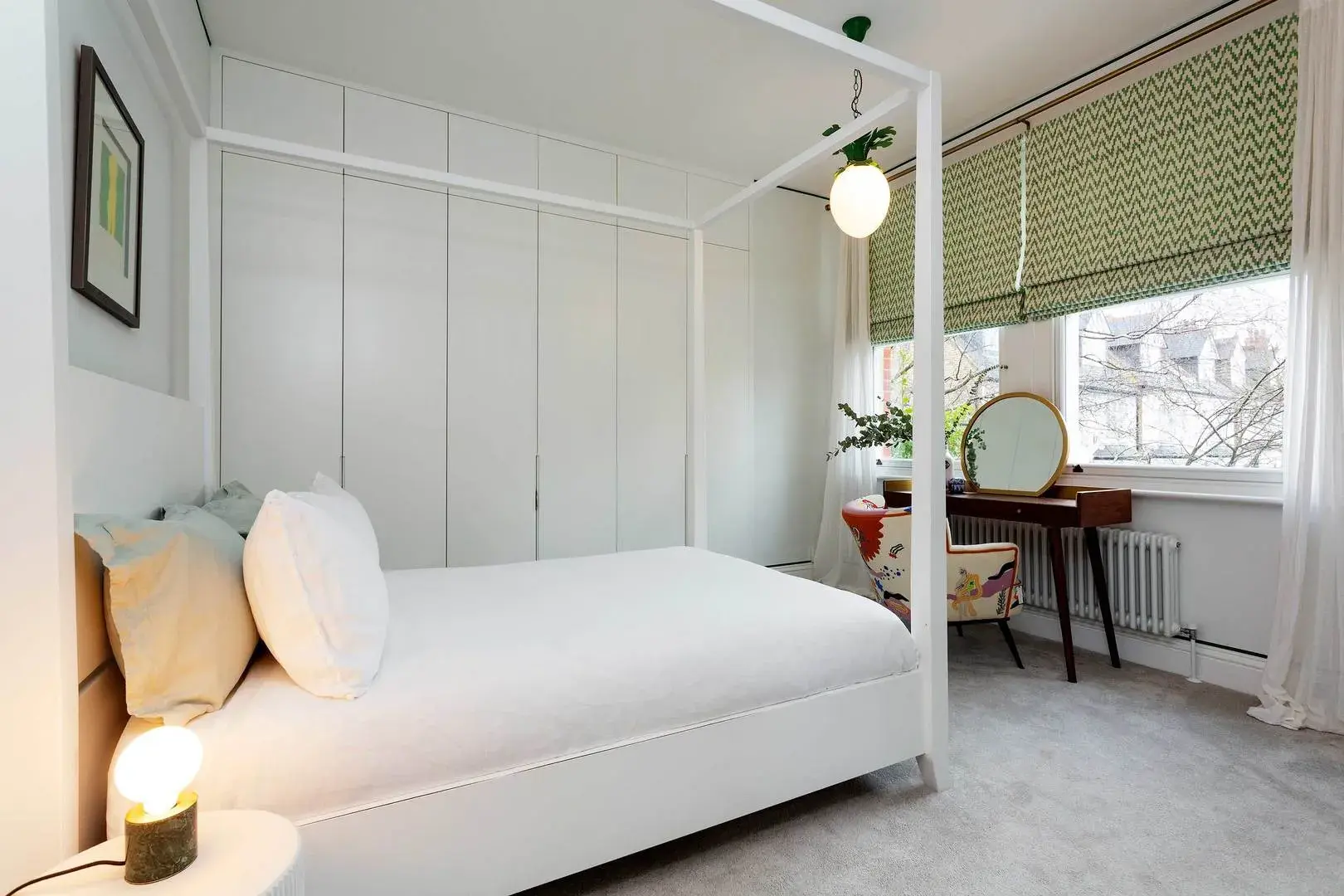 Baskerville Road Street, holiday home in Wandsworth, London