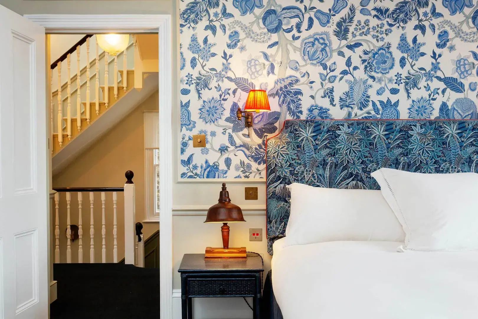 Baskerville Road Street, holiday home in Wandsworth, London