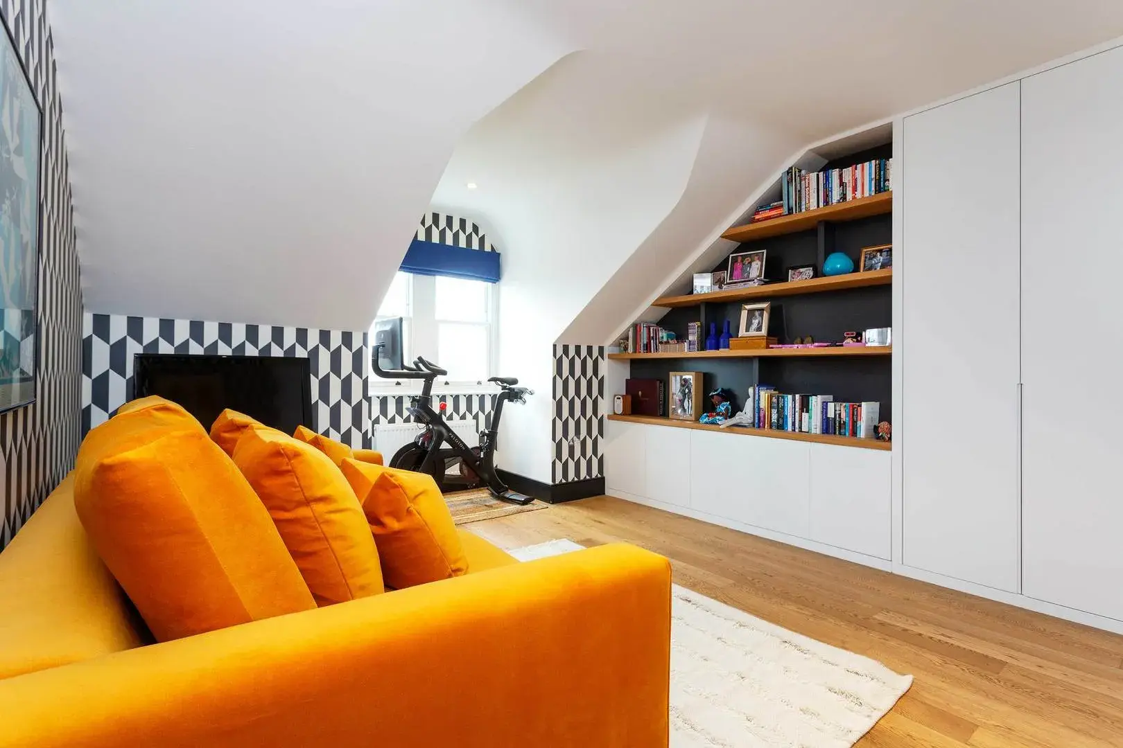 Baskerville Road Street, holiday home in Wandsworth, London