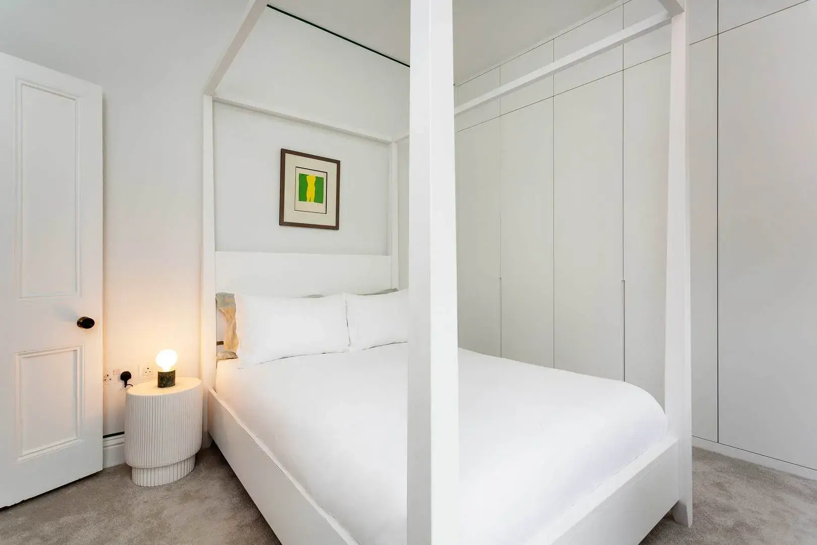 Baskerville Road Street, holiday home in Wandsworth, London