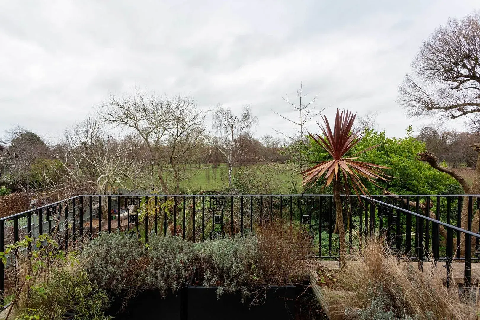 Baskerville Road Street, holiday home in Wandsworth, London