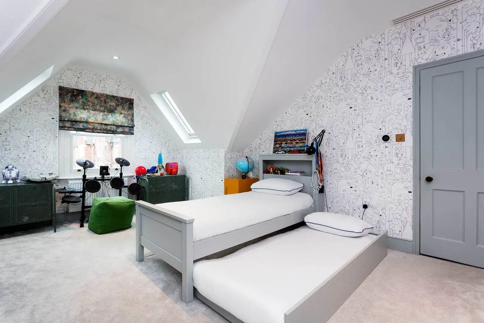 Baskerville Road Street, holiday home in Wandsworth, London