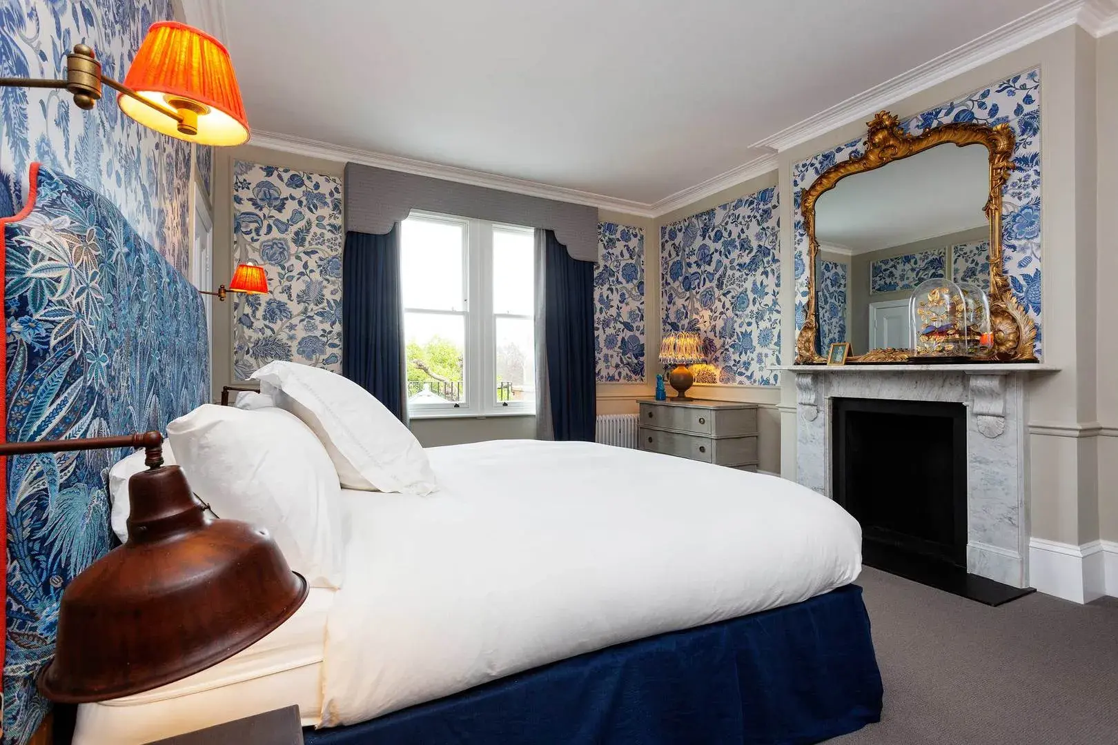 Baskerville Road Street, holiday home in Wandsworth, London