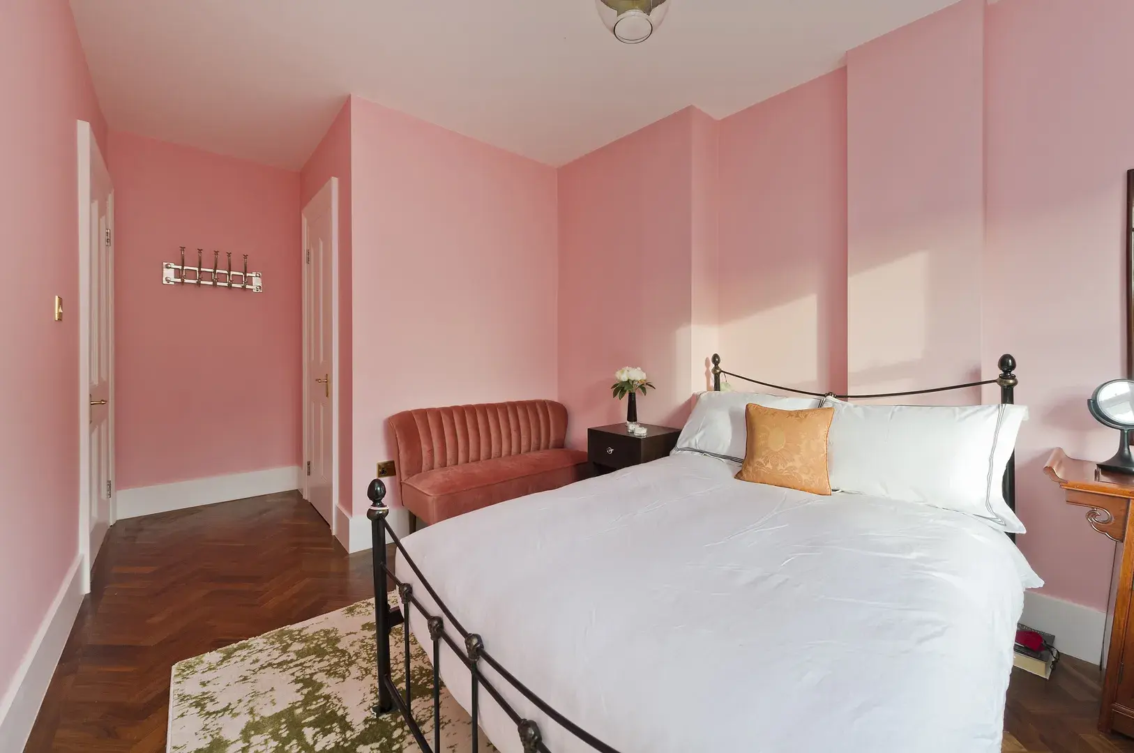 Kings Road, holiday home in Richmond, London