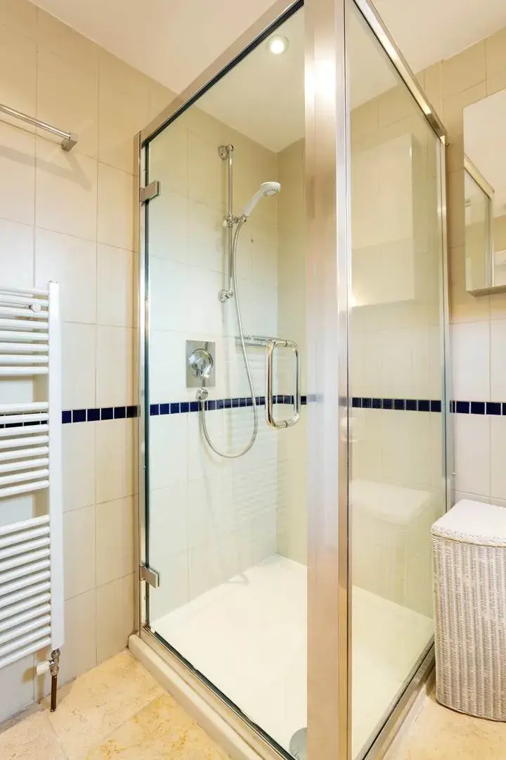 Cleaver Street, holiday home in London