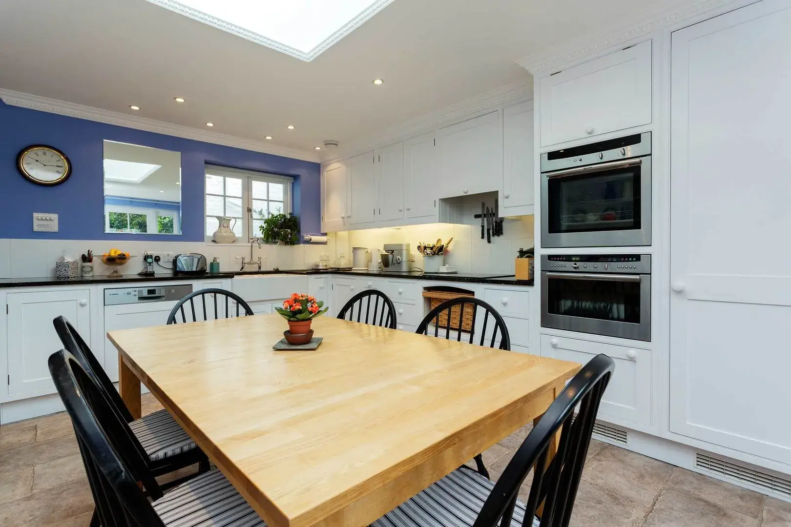 Cleaver Street, holiday home in London