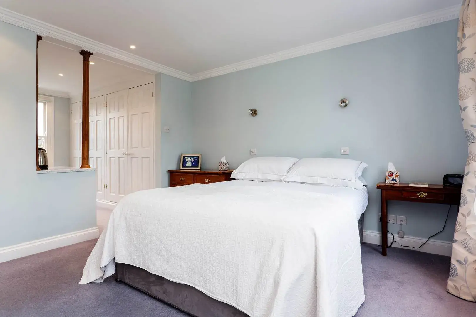 Cleaver Street, holiday home in London