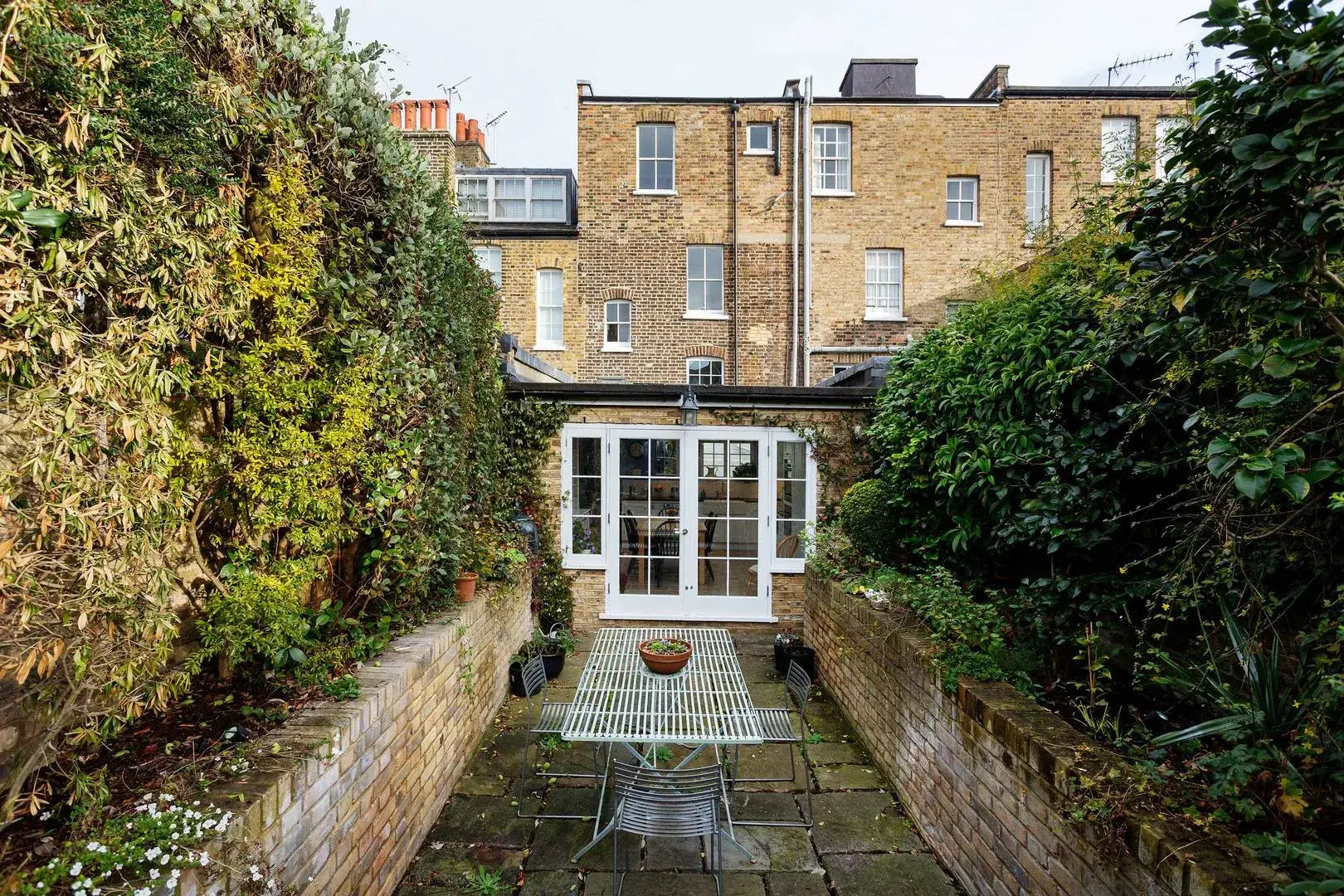 Cleaver Street, holiday home in London