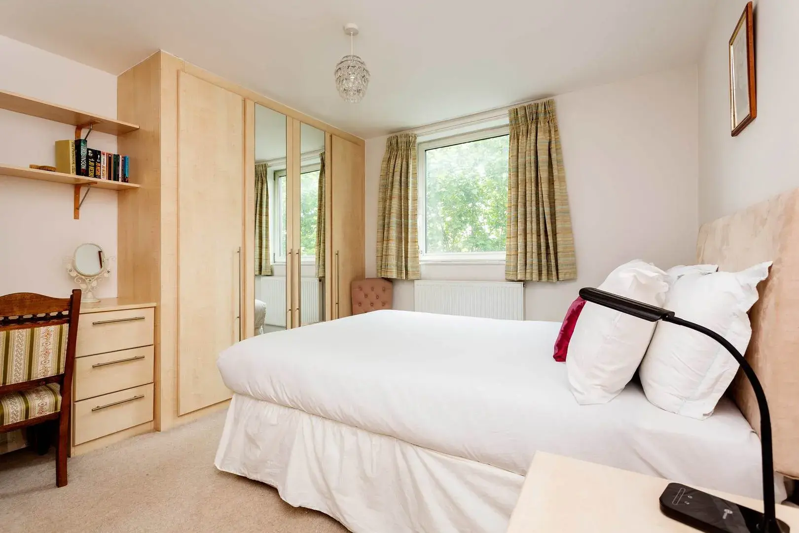 Warwick Road II, holiday home in Kensington, London