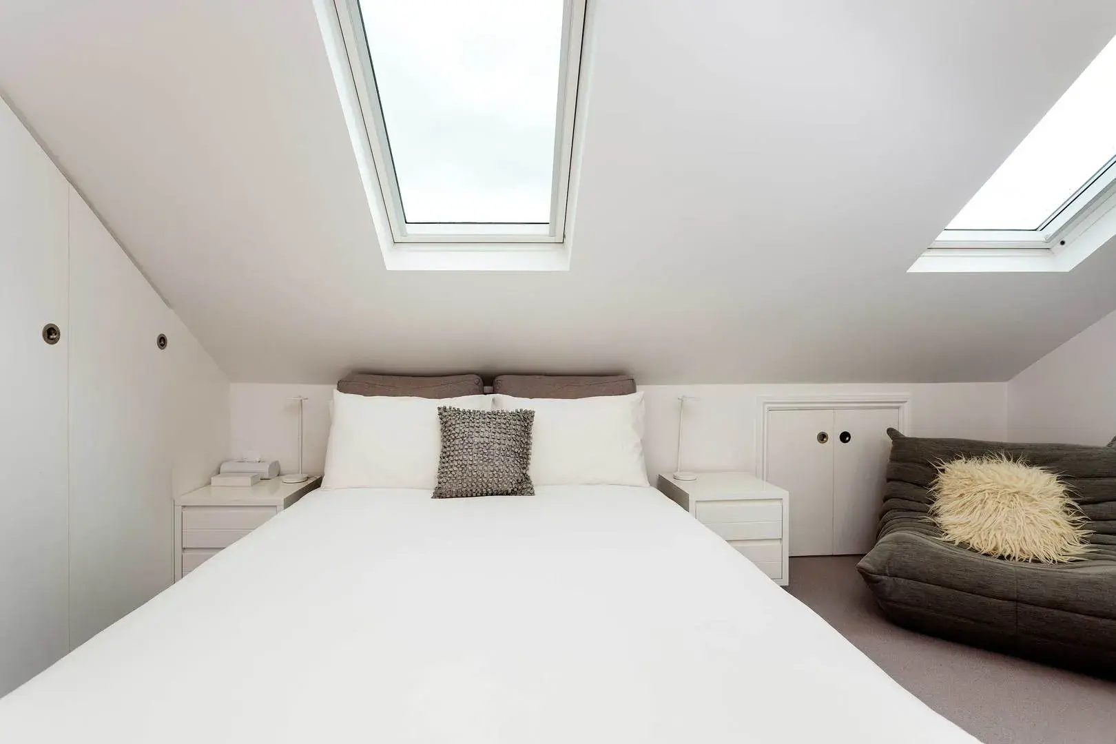 Ingelow Road, holiday home in Battersea, London